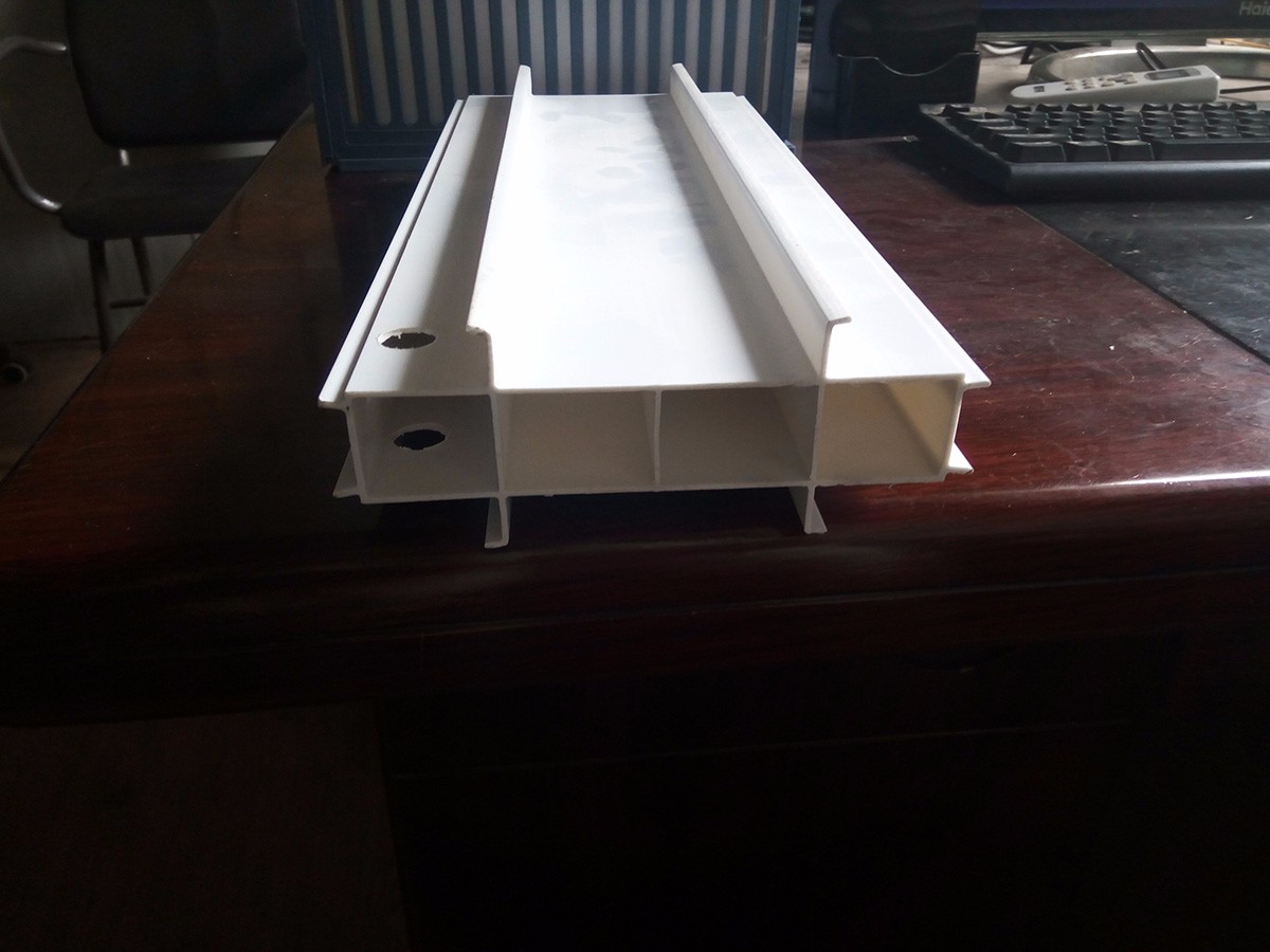 张家界立面拉缝板 (1)150MM宽拉缝板
